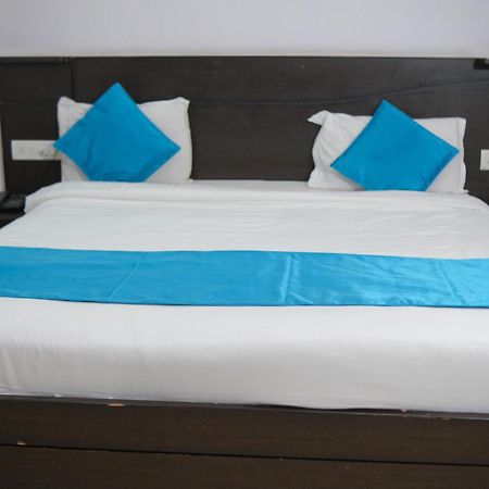 Hotel Quality Time Udaipur Exterior foto